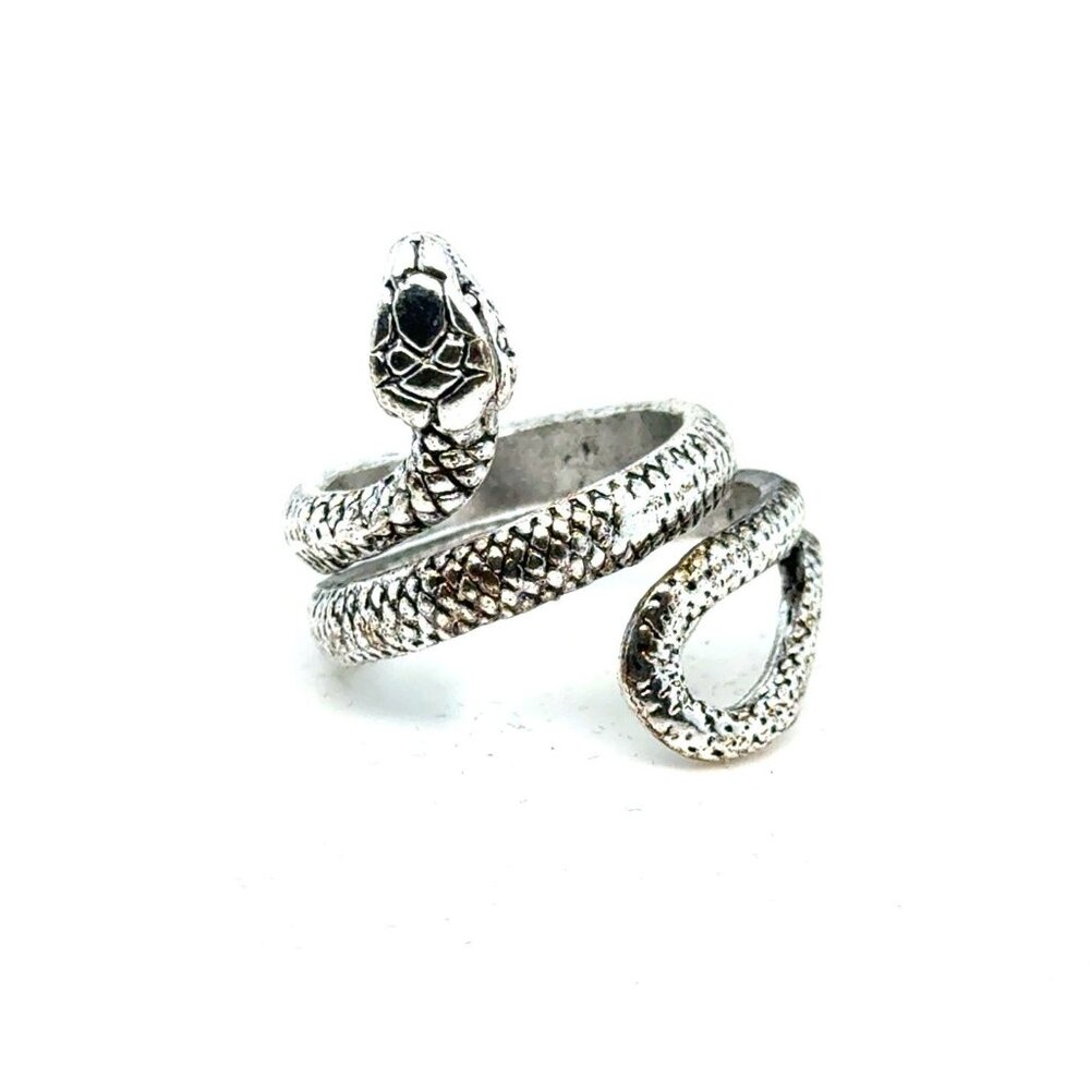 Coiled Snake‎ Ring
